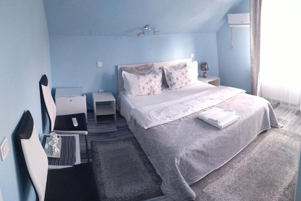 Casa Terzea Hotel Rîşnov Buitenkant foto