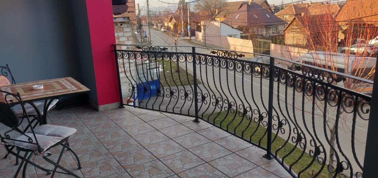 Casa Terzea Hotel Rîşnov Buitenkant foto